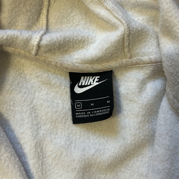 Nike jacket - Picture 3 of 5